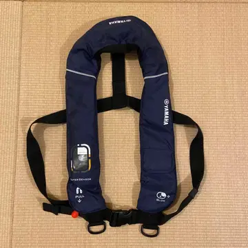 야마하 TK-2420RS 자동 팽창식 구명 조끼