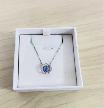 SWAROVSKI Una 목걸이 파랑 상자 없음
