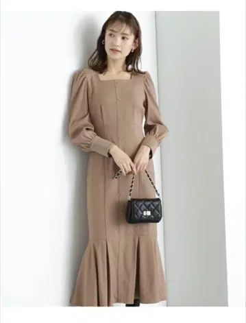 NATURAL BEAUTY BASIC 베이지 브라운 원피스