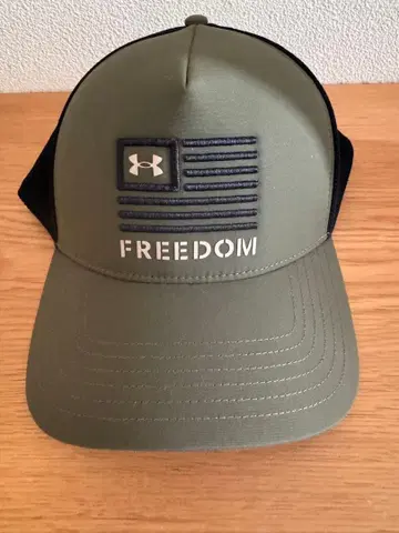 Under Armour FREEDOM 트래커 캡 프리 사이즈