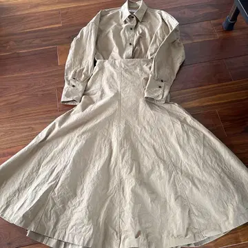 BABYLONE 베이지 셔츠 셋업