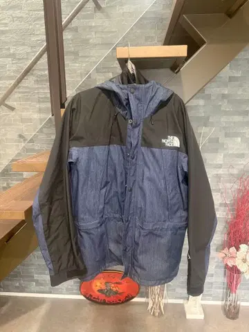 THE NORTH FACE 마운틴 라이트 자켓