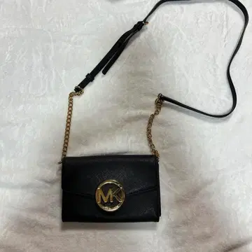 [MICHAEL KORS 기간 한정 가격 인하] 체인 지갑