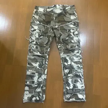 카모플라쥬 데미지 가공 카고 팬츠