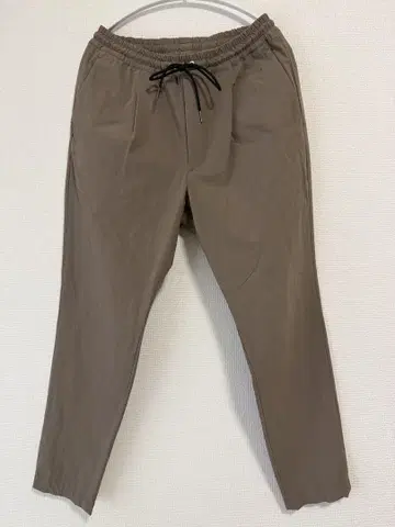 브라운 이지 팬츠 M 사이즈 나일론