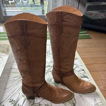 브라운 가죽 롱 부츠 버클 포함
