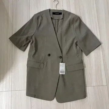 베이크루즈 노칼라 베이지 자켓 F 사이즈