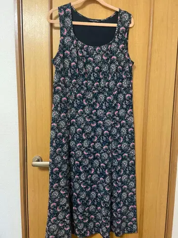 LAURA ASHLEY 슬리브리스 원피스 13호