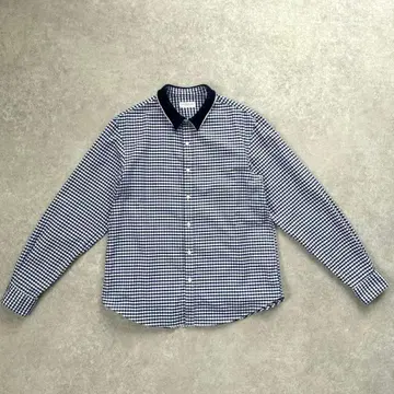 일본제 투모로우랜드 카라 니트 긴팔 셔츠