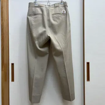 Dickies 유나이티드 애로우즈 콜라보 베이지 슬랙스