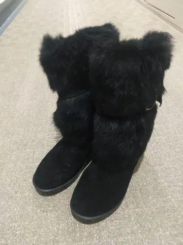 블랙 퍼 포함 어그 부츠 24cm 에스키모 부츠