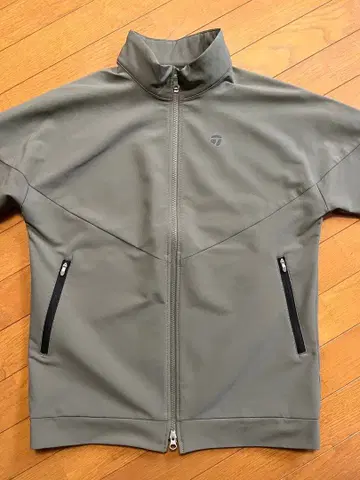TaylorMade 아우터