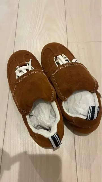 Bibiy. MEADOW SNEAKERS S