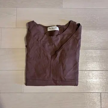 브라운 긴팔 T셔츠 V넥