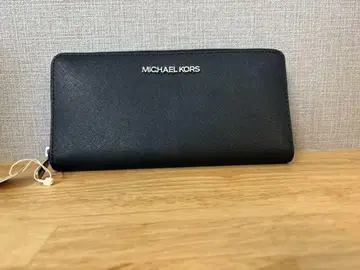 MICHAEL KORS 블랙 장지갑