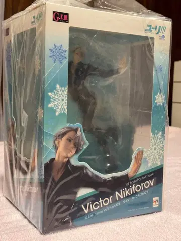 빅토르 니키포로프 유리 피규어 메가하우스 GEM G.E.M.