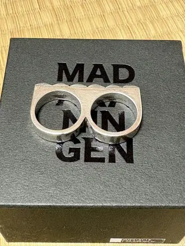 MADARANINGEN 스터드 반지