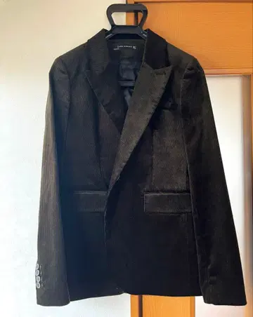 [새상품급] ZARA WOMAN 다크 카키 코듀로이 테일러드 자켓 S