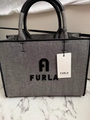 FURLA 그레이 숄더백 오포르투니티 스몰