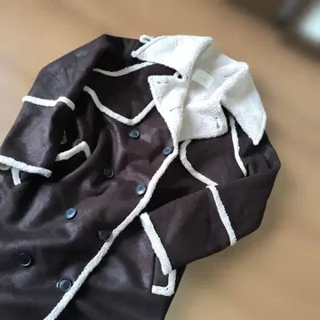 새상품급 무스탕풍 브라운 롱 코트 M
