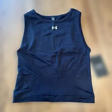 UNDER ARMOUR 여성용 탱크탑