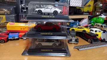 교쇼 1/64 포르쉐 911 SC 3대 세트