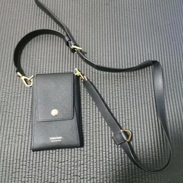톰포드 블랙 숄더백
