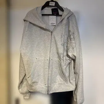 9090 girl 택 포함 새상품 M 그레이 x 실버