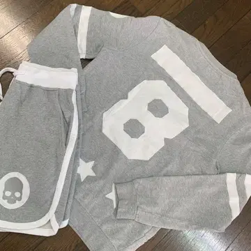 새상품급 정가 8만 삼키 택 포함 일본 정품 하이드로겐 셋업 그레이 8번