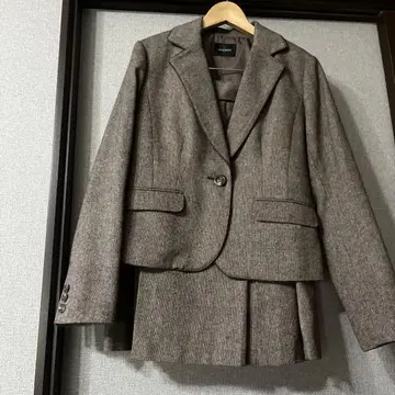그레이 울 혼방 수트 세트