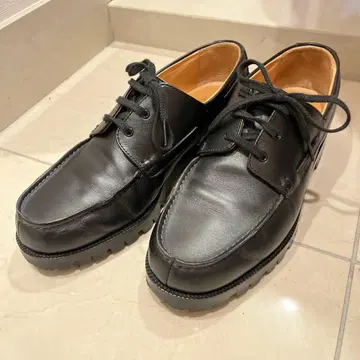 BEAUTY & YOUTH 블랙 프렌치 보트 슈즈