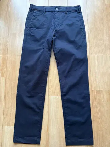 새상품급 UNIQLO 유니클로 스트레치 치노 팬츠 남성용 W76 네이비