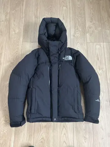THE NORTH FACE 블랙 바르톨로 라이트 다운 자켓 XS