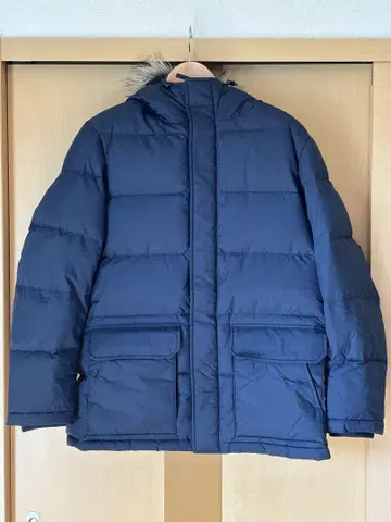 UNIQLO 다운 자켓 후드 퍼 탈부착 가능 네이비