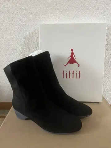 [새상품] fitfit S자 숏부츠 블랙 스웨이드 24.5cm