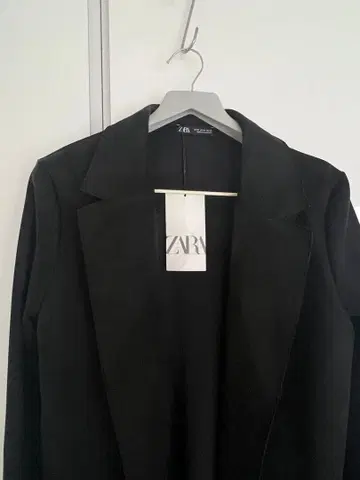 미사용 ZARA 블랙 체스터 코트