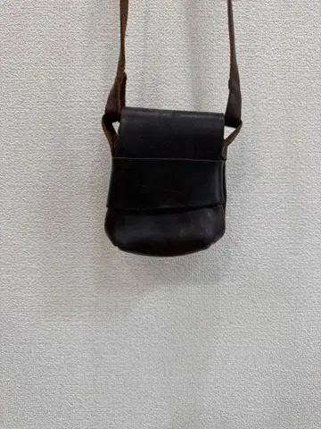 FERNAND LEATHER KELLY POUCH
