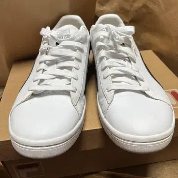 Puma Court Star 화이트/블랙 스니커즈