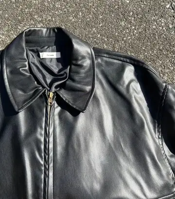 [ 가격 대폭 인하 ] 블랙 가죽 자켓 가죽 블루종 y2k 숏 기장