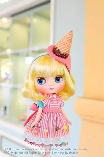 미디 브라이스 스마일리 와플