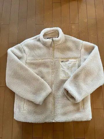 보아 플리스 자켓 크림색