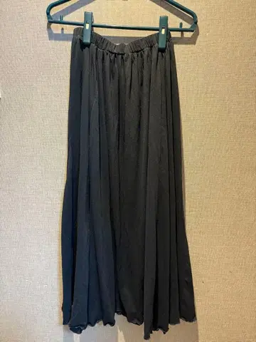 Spick & Span 블랙 롱 스커트