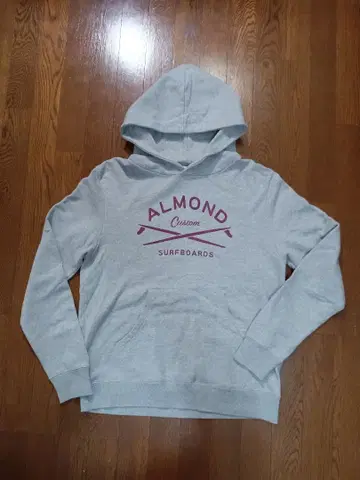 ALMOND 그레이 후드 부착 후드티