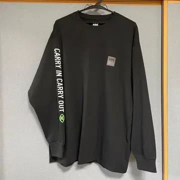 HELLY HANSEN 롱티 로고 소매 프린트 긴팔 티셔츠 블랙