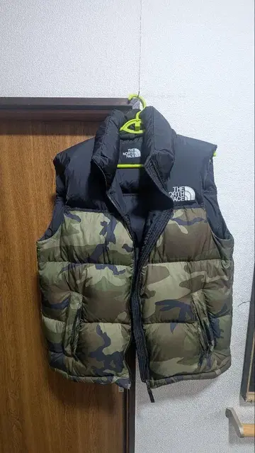 THE NORTH FACE XL 다운 베스트 카모플라쥬