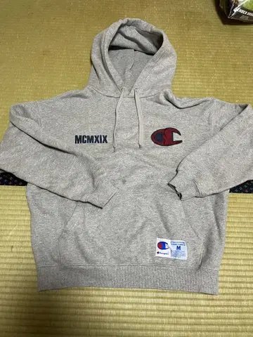 Champion 그레이 M 사이즈 후드티 MCMXIX