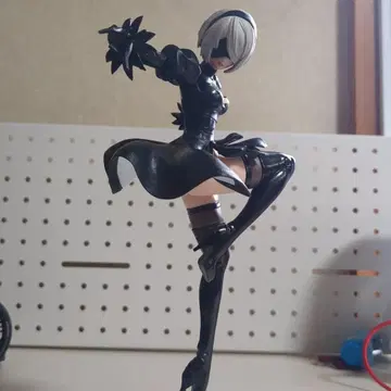 NieR:Automata 2B 피규어