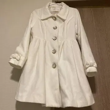 화이트 플레어 실루엣 코트