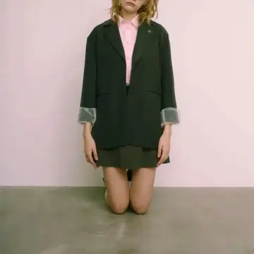 ecmile. TULLE 테일러드 재킷 그레이