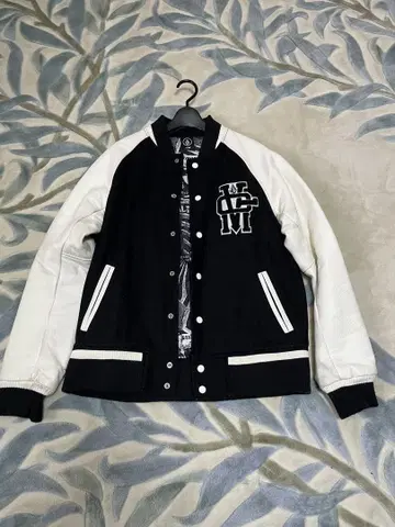 볼컴 바시티 자켓 M 스타디움 점퍼 가죽 소매